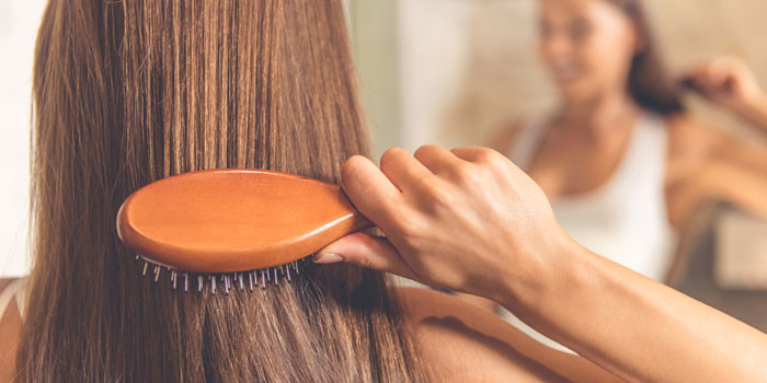 CAN YOU STRAIGHTEN YOUR HAIR WITH A CLOTHES IRON?